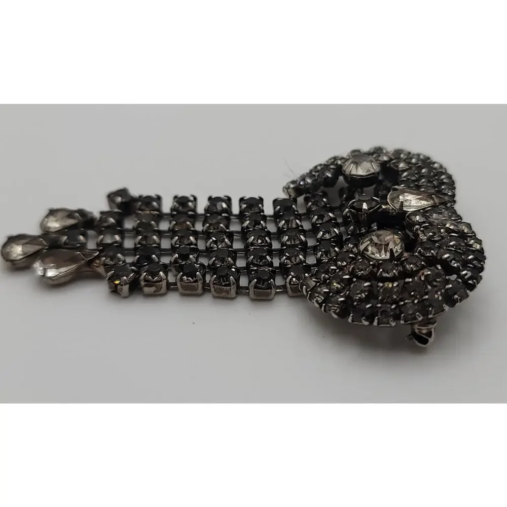 Vintage Kramer of New York Silver-tone Rhinestone Waterfall Brooch
